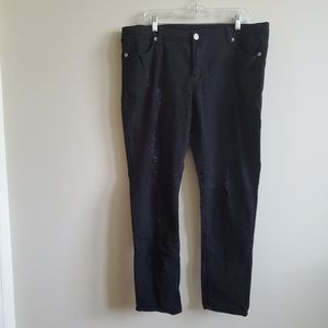 Reign distressed skinny jean